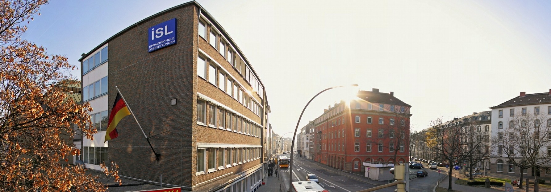 Outside 360°-1785x625.jpg